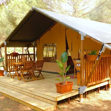 Campingplads Mecca Club Ischitella